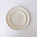 有田焼 | 白泡化粧 片菊彫 プレート 23cm/9.05inch 日本製