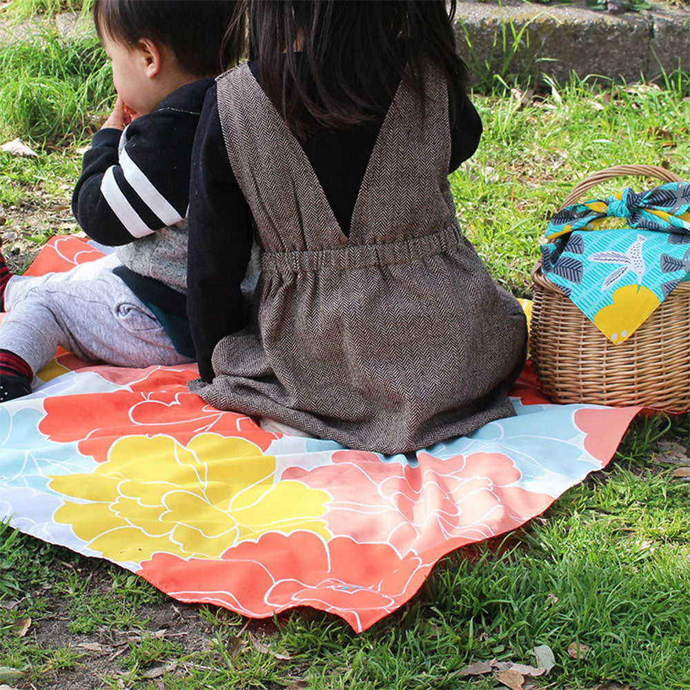 撥水加工 万能風呂敷 100×100cm 牡丹 オレンジ Adeline Klam