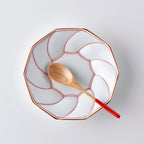 波佐美焼 | 磁器製皿 Φ15cm / 5.9inch ネジリ線 赤