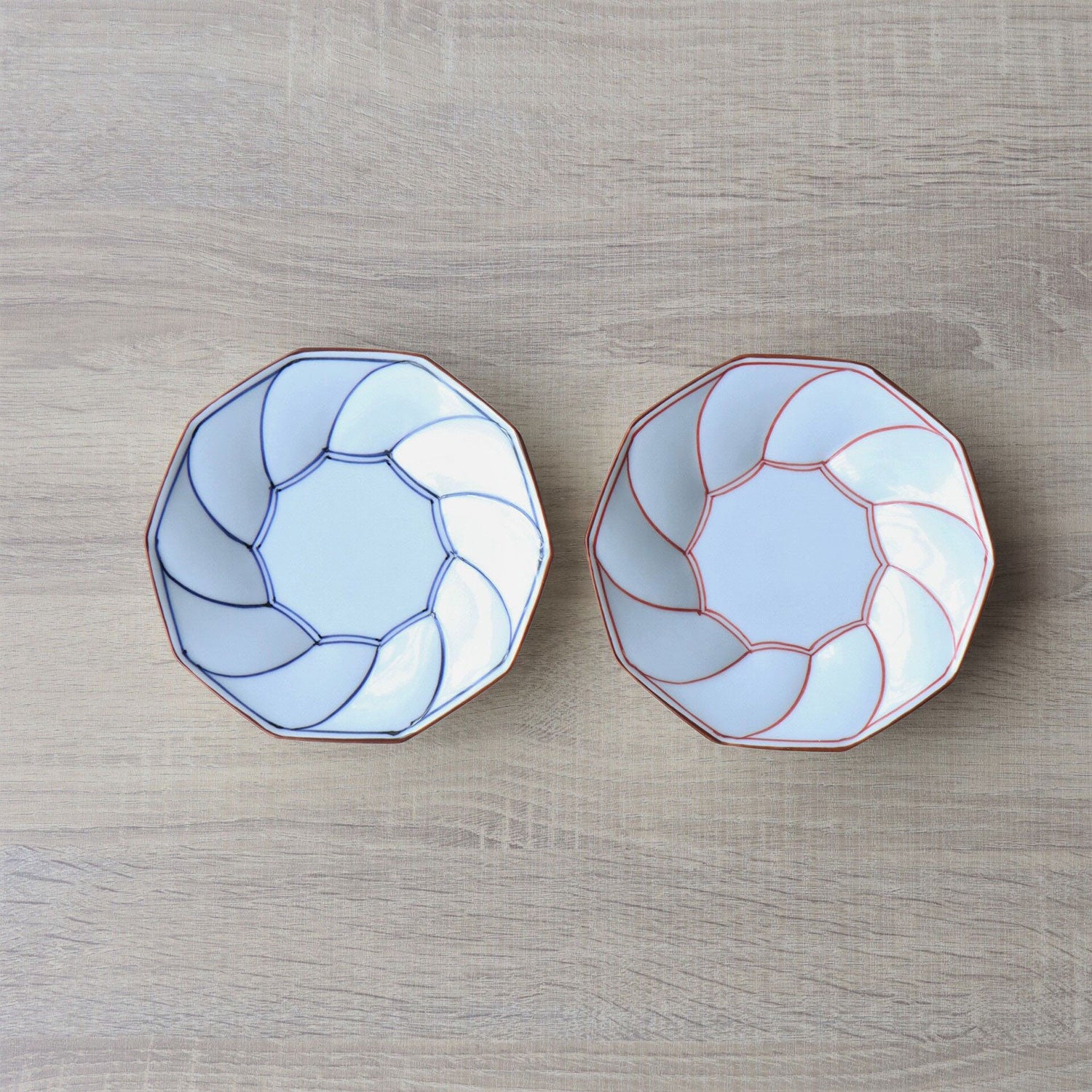 波佐美焼 | 磁器製皿 Φ15cm / 5.9inch ネジリ線 青